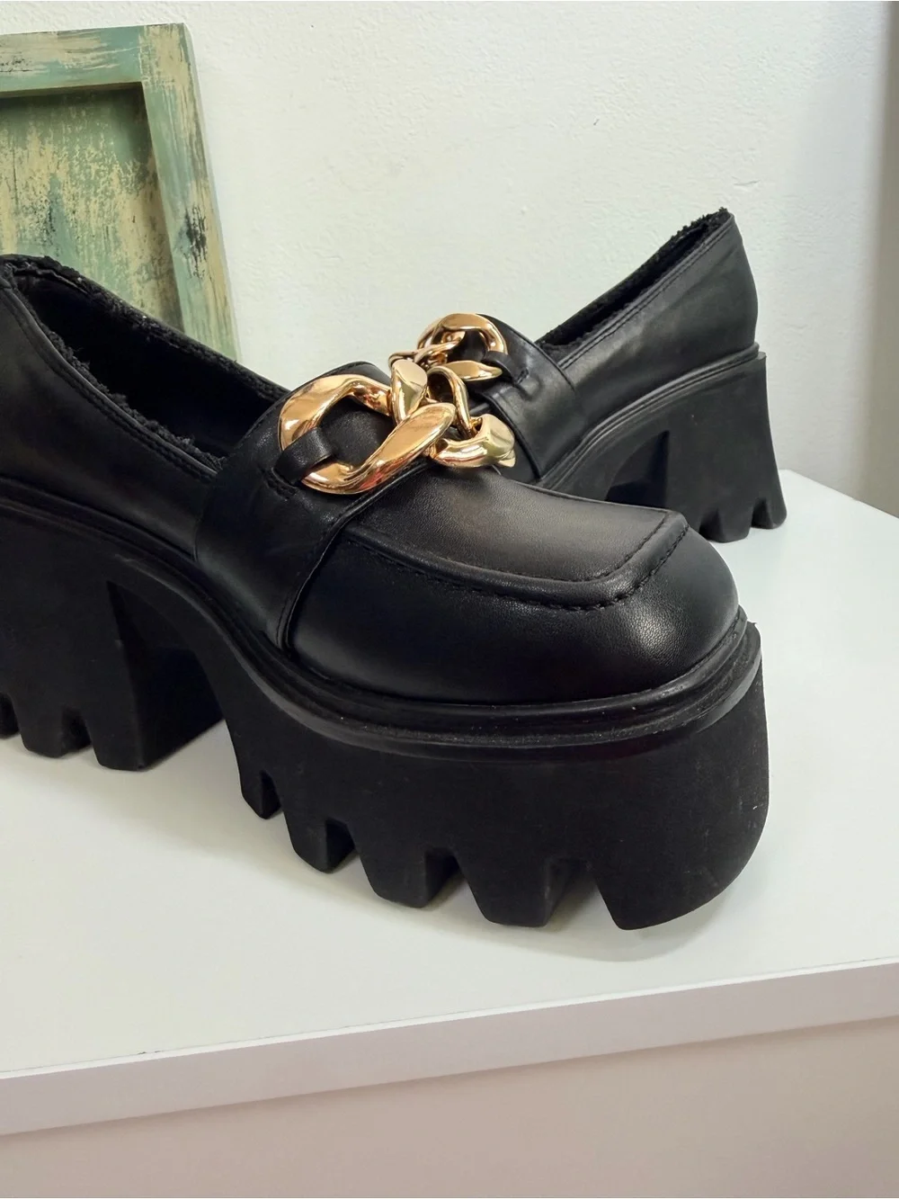 Fashion Nova Black Platform Loafers with Gold Chain